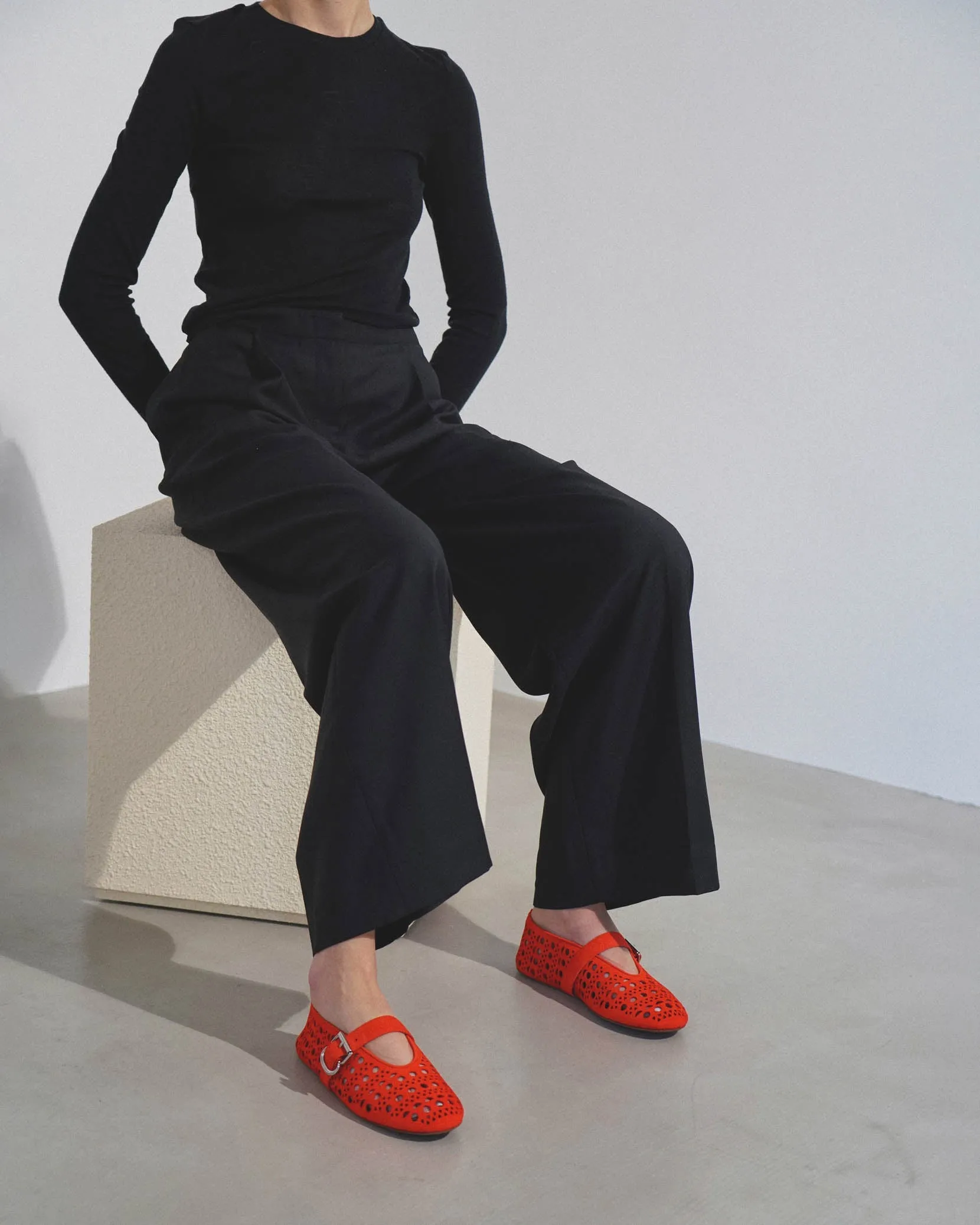 Ballerina red suede ballet flats