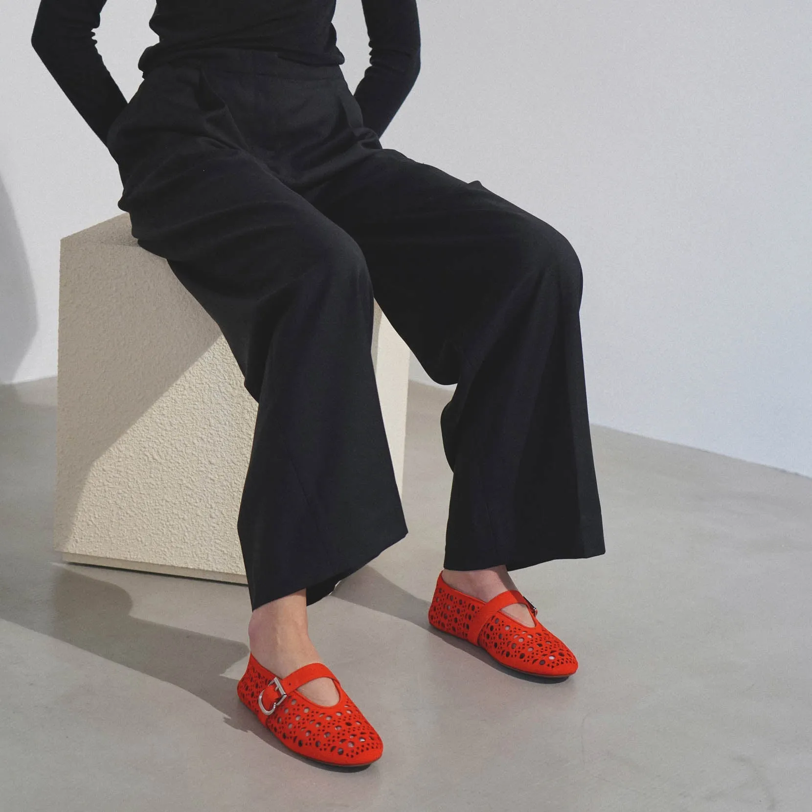 Ballerina red suede ballet flats