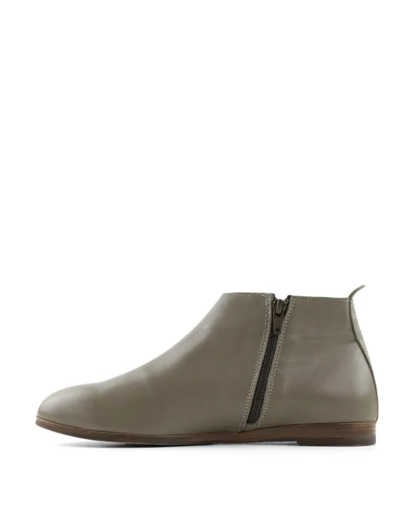 BUENO HALO ANKLE BOOTS