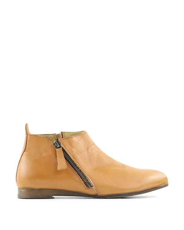BUENO HALO ANKLE BOOTS