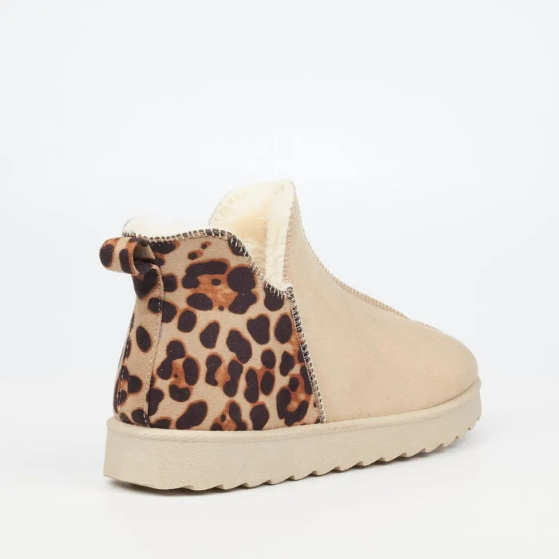 Butterfly Ankle Sleeper Boots - Nude