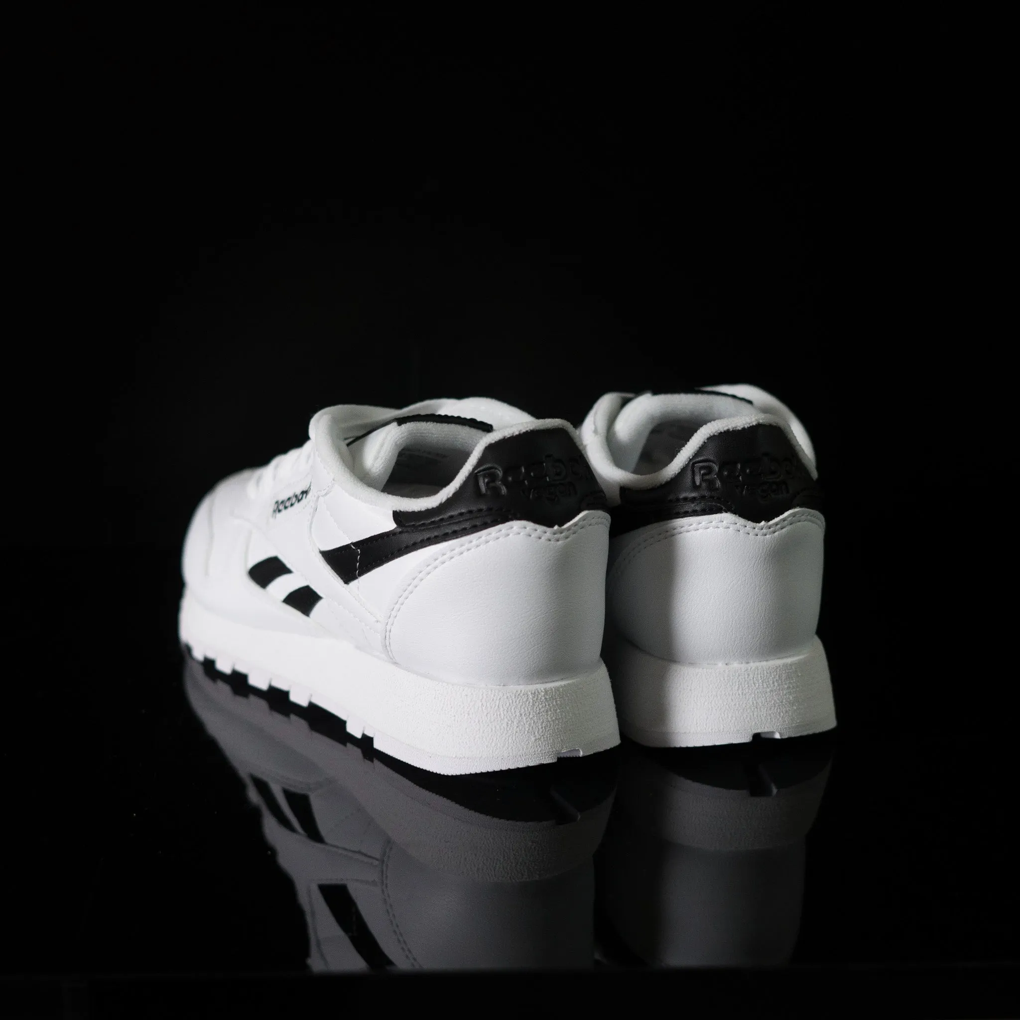 REEBOK : Reebok Classic Vegan Unisex, Blanc/ Noir