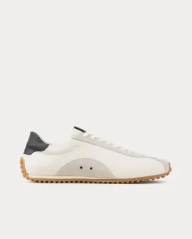 Running Off White Low Top Sneakers
