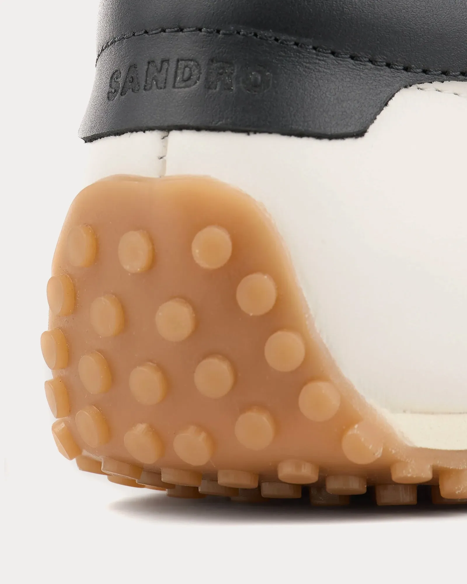 Running Off White Low Top Sneakers