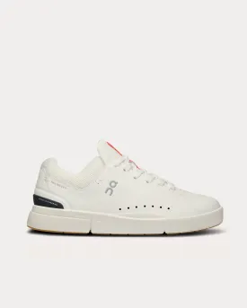 The Roger Advantage White / Spice Low Top Sneakers